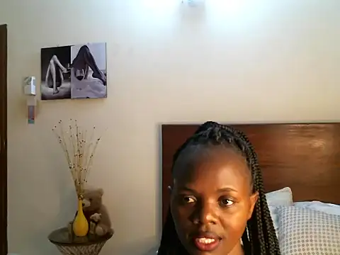 Snapshot of pay_tience chatting on May 18, 2026, 6:19 am pay tience online show from May 18, 2026, 6:19 am