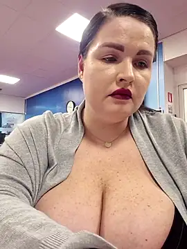 GeorgiaLerox online show from January 16, 2026, 1:48 pm