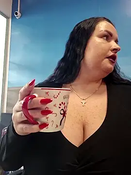 GeorgiaLerox online show from April 10, 2026, 1:05 pm