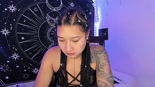 Eva Lee  online show from January 16, 2026, 8:51 am