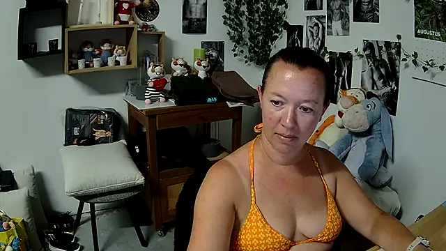 AnyaKreyxh online show from August 4, 2026, 11:13 am
