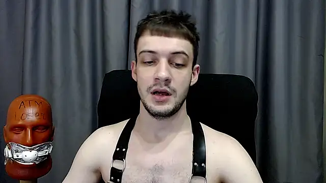 Snapshot of _Damien_thorn_ chatting on February 20, 2026, 8:31 pm Damien thorn online show from February 20, 2026, 8:31 pm