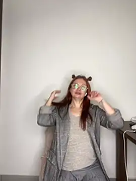 lovebellagrey online show from March 19, 2026, 1:48 pm