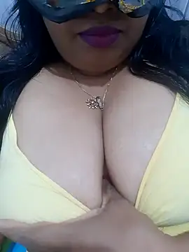 Snapshot of chubby_wife chatting on February 8, 2025, 4:57 pm chubby wife online show from February 8, 2025, 4:57 pm
