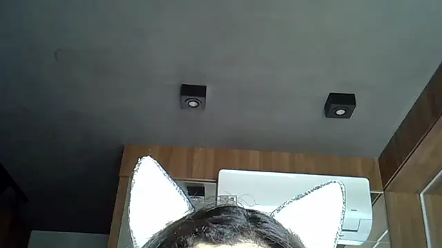 Skinny-Kitten online show from October 25, 2025, 6:46 pm