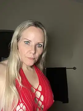 Snapshot of Sexual_Lovable_Doll chatting on December 11, 2024, 12:44 am Sexual Lovable Doll online show from December 11, 2024, 12:44 am