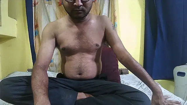 Cute boy2000 online show from February 20, 2025, 7:08 pm