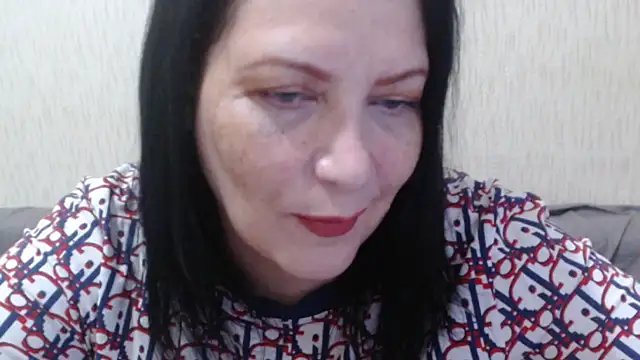 Snapshot of Mirabelle_Sweet chatting on October 12, 2025, 5:50 am Mirabelle Sweet online show from October 12, 2025, 5:50 am