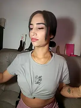  nathaly sweet online show from December 14, 2025, 1:44 am