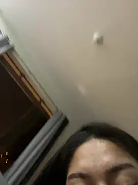 LuceroRm online show from April 7, 2026, 6:36 am