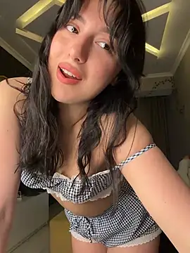 Tasty Nora online show from May 12, 2026, 1:19 pm