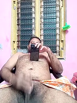 adicma123 online show from October 15, 2025, 5:35 pm