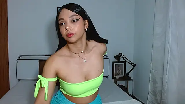 Snapshot of nickyCollins chatting on January 11, 2025, 6:35 am nickyCollins online show from January 11, 2025, 6:35 am