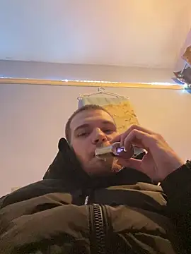 Z1uk online show from December 11, 2024, 5:59 pm