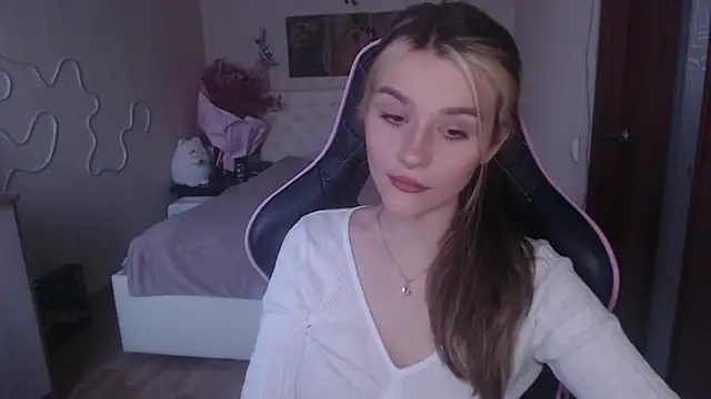 jeann elsaa online show from February 22, 2025, 4:29 am