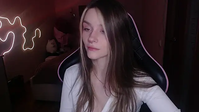 jeann elsaa online show from March 13, 2025, 9:16 pm