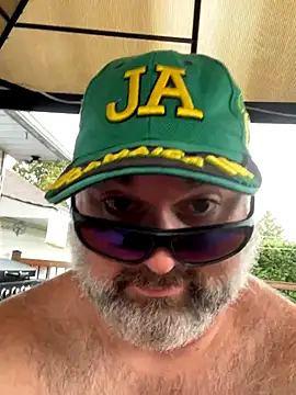 Snapshot of fat_cock_4_you chatting on September 23, 2025, 6:00 pm fat cock 4 you online show from September 23, 2025, 6:00 pm