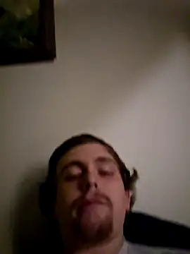 Snapshot of stonerkid578 chatting on February 18, 2026, 3:57 am stonerkid578 online show from February 18, 2026, 3:57 am