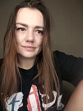 KrissSexi online show from February 13, 2026, 5:20 pm