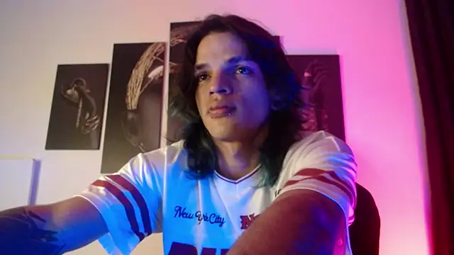 Snapshot of AlbertBernal69 chatting on November 14, 2025, 3:49 am AlbertBernal69 online show from November 14, 2025, 3:49 am