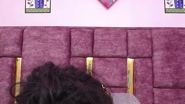 ORIANNA BODMOD online show from February 22, 2025, 8:50 am