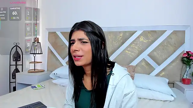 ZiaCalifa online show from February 14, 2026, 12:35 pm