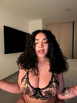 Mariecurl online show from September 12, 2025, 12:22 am