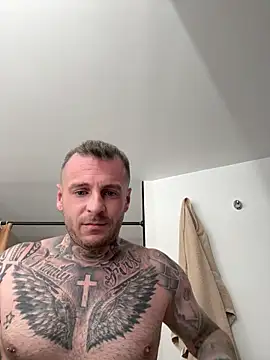 lopedeveg online show from November 22, 2025, 8:19 pm