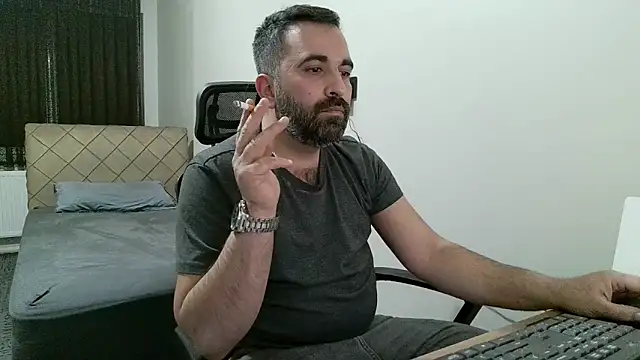 tgltplsr online show from February 10, 2026, 9:19 pm