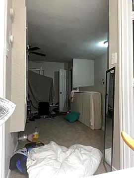 SlimBeenBadd1981 online show from December 2, 2025, 9:36 am