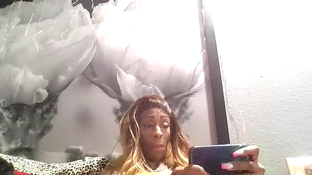 SlimBeenBadd1981 online show from July 5, 2026, 9:55 pm