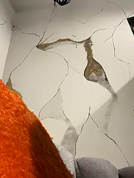 Snapshot of LunaBaker-1 chatting on November 29, 2025, 8:34 pm LunaBaker-1 online show from November 29, 2025, 8:34 pm