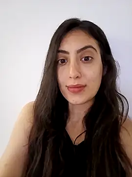 Snapshot of MIYESSI chatting on February 7, 2026, 10:02 pm MIYESSI online show from February 7, 2026, 10:02 pm