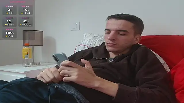 Tombgy07 online show from November 6, 2025, 1:34 pm