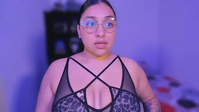 Snapshot of Soysofiarodrigu chatting on February 24, 2025, 3:42 pm Soysofiarodrigu online show from February 24, 2025, 3:42 pm