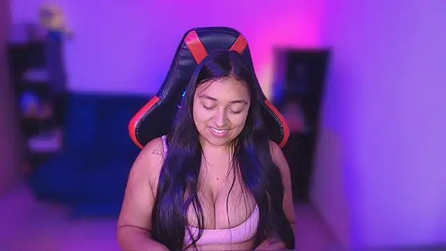 Snapshot of Soysofiarodrigu chatting on October 17, 2025, 2:37 am Soysofiarodrigu online show from October 17, 2025, 2:37 am