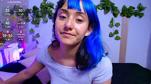 tati cardenas online show from December 22, 2025, 4:20 am