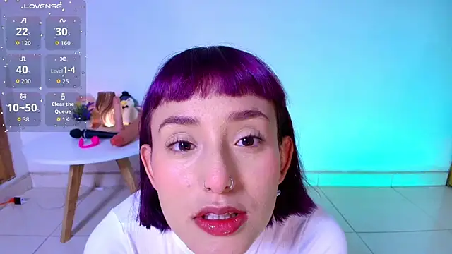 tati cardenas online show from May 24, 2026, 5:01 am