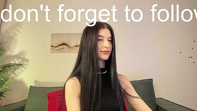 LauraCoy online show from February 16, 2025, 8:22 pm