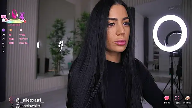 Snapshot of Abbela_White chatting on February 25, 2025, 6:25 am Abbela White online show from February 25, 2025, 6:25 am