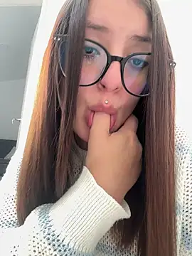 Megan lu2 online show from October 20, 2025, 8:53 pm