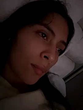 Sophie  Foxxx online show from October 6, 2025, 4:54 am