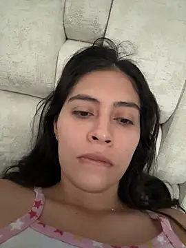 Sophie  Foxxx online show from October 25, 2025, 3:40 pm