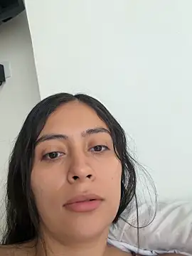 Sophie  Foxxx online show from November 12, 2025, 12:05 pm