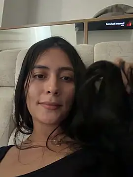 Sophie  Foxxx online show from April 16, 2026, 9:39 pm