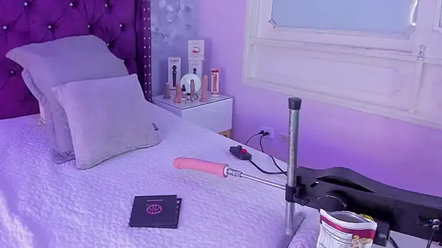 dalila salazar online show from January 16, 2025, 3:34 am