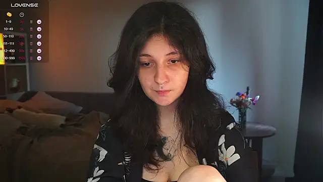 Snapshot of kshishtan chatting on September 30, 2025, 6:18 am kshishtan online show from September 30, 2025, 6:18 am