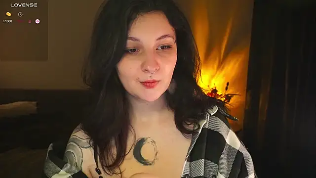 Snapshot of kshishtan chatting on November 20, 2025, 5:29 am kshishtan online show from November 20, 2025, 5:29 am