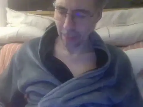 ptitcanard60600 online show from February 23, 2025, 10:20 pm