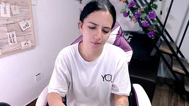 Snapshot of samantha_baby_ chatting on March 29, 2026, 9:26 pm samantha baby online show from March 29, 2026, 9:26 pm